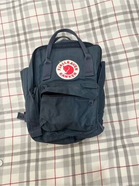Fjallraven Kånken Mini Backpack - Navy